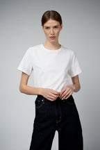 ADRY ORGANIC COTTON CREW NECK T-SHIRT IN WHITE