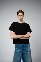 BEVIN ORGANIC COTTON BOYFRIEND T-SHIRT IN BLACK